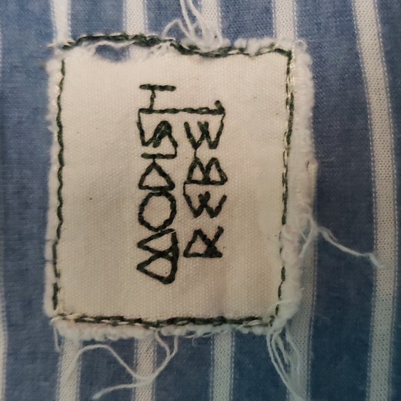 Modish Rebel S Cropped Tee - Picture 3 of 3